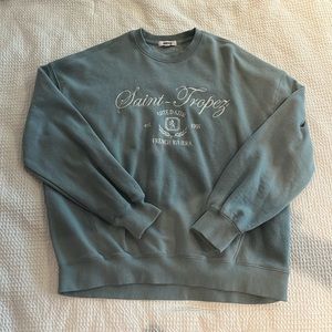 Comfy Crewneck!